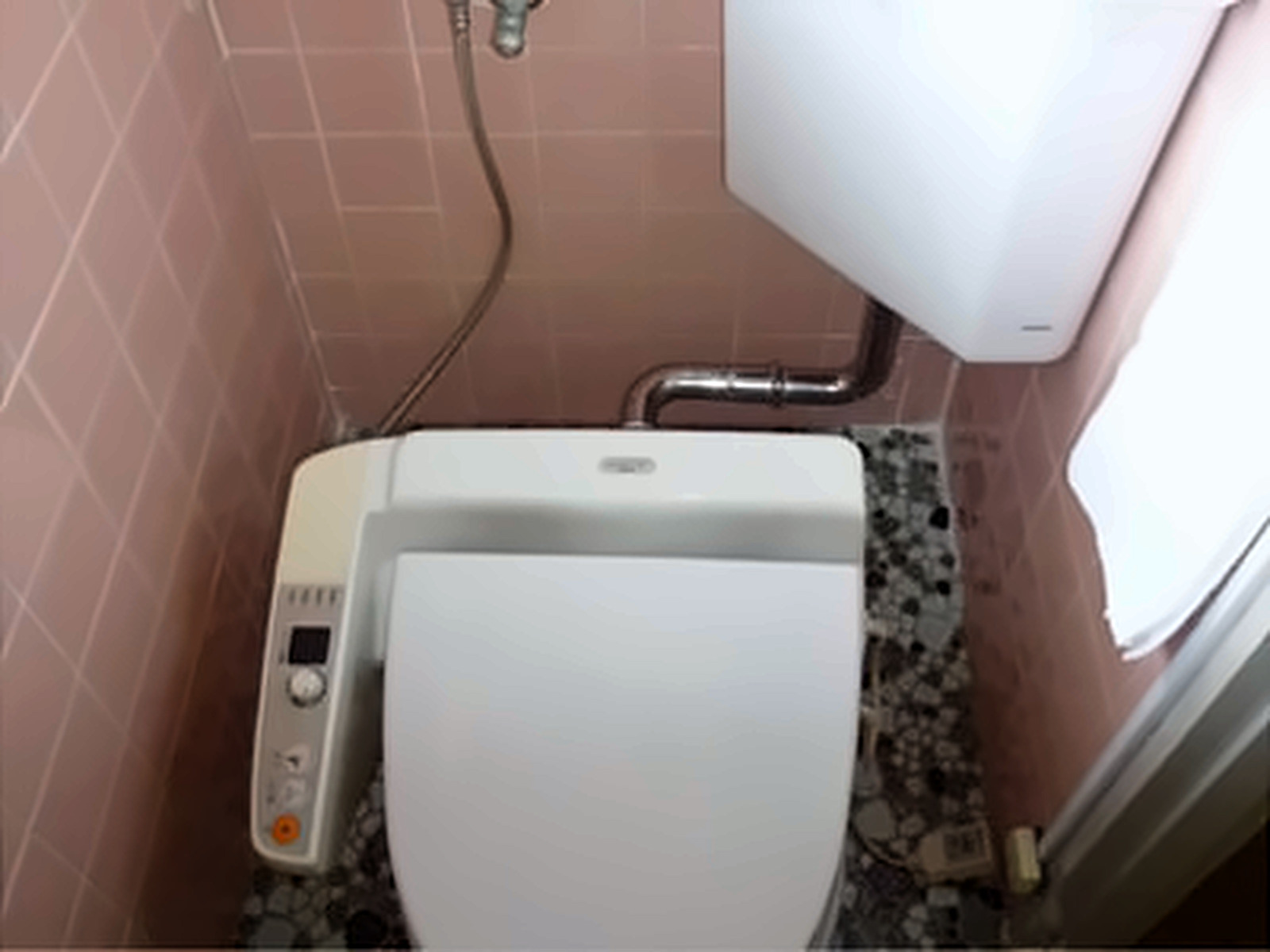 春日部市 G様 トイレリフォーム ビフォー